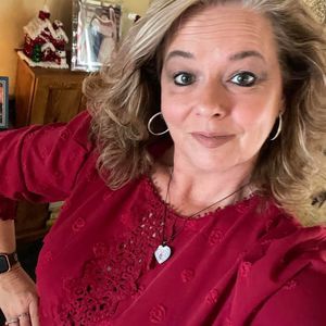 Meet your Posher, Lee